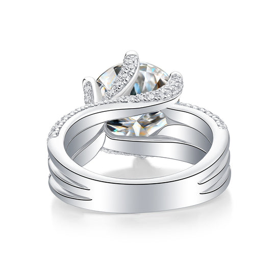 LUNIVA CARE USA luxury moissanite diamond ring in silver with sparkling stones and elegant design